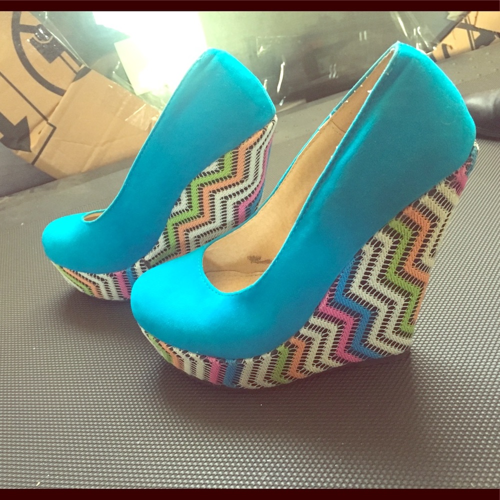 Shoes/Wedges